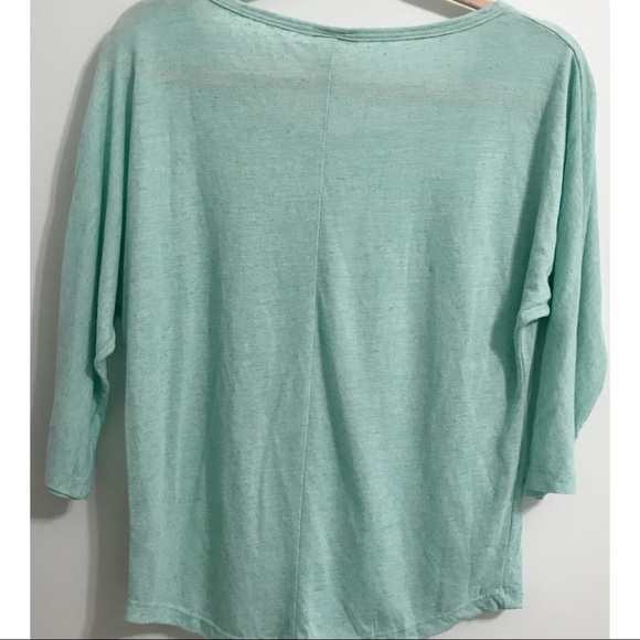 Scoop Neck Tee Size Small - Picture 2 of 4